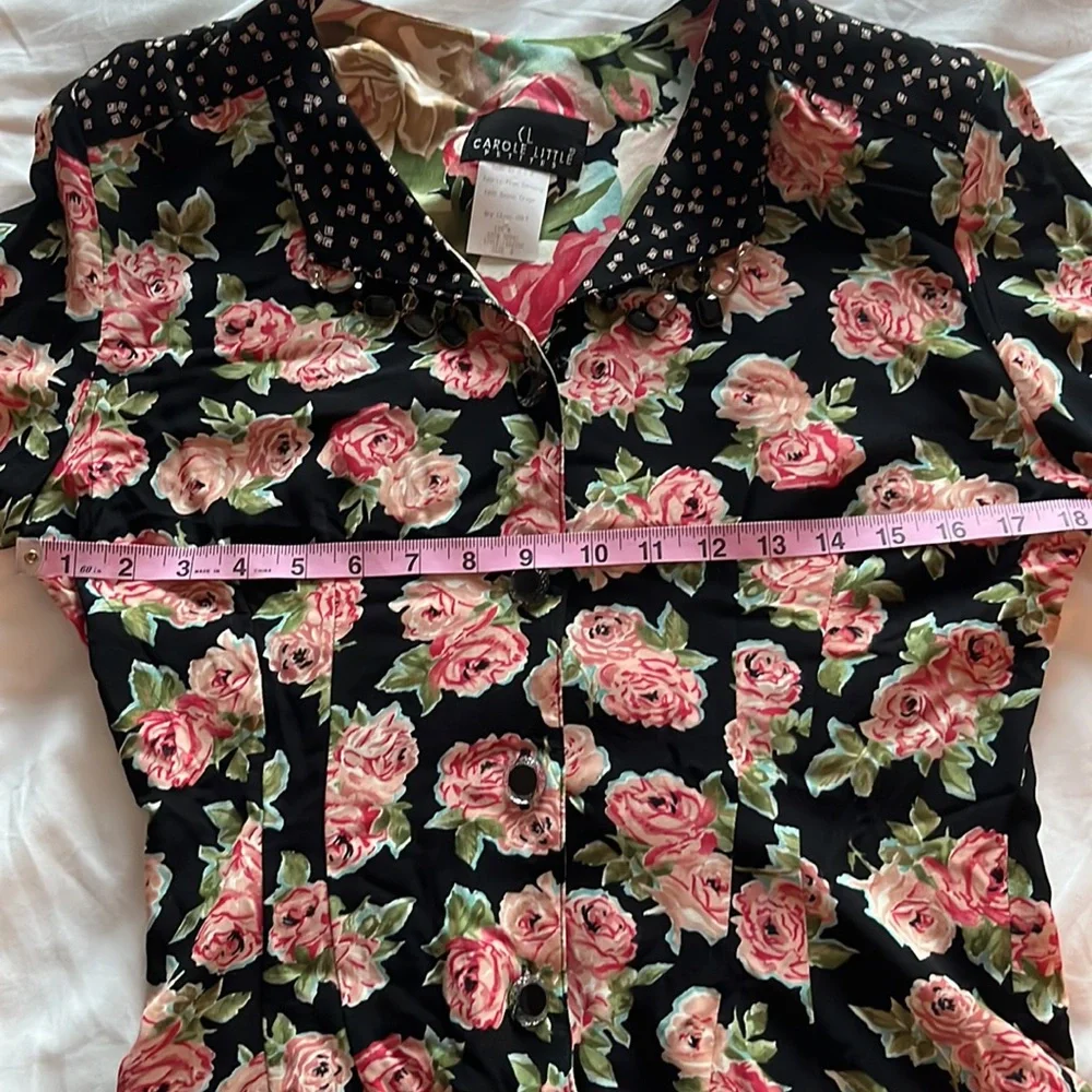 Carole Little Crop Blouse Black Floral Roses Embellished  Long Sleeves  … - Picture 8 of 12